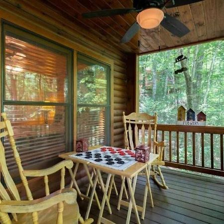 Vila Mountain Spirit Cabin - Fireplace And Hot Tub Blue Ridge Exteriér fotografie